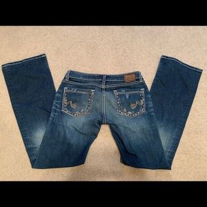 Buckle stretch jeans size 27 x 33.5